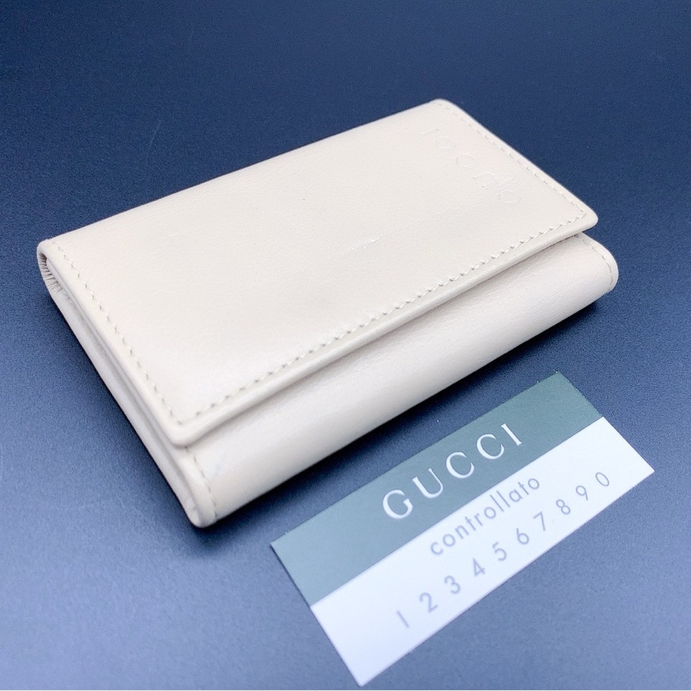 Gucci Cream Leather Key Holder